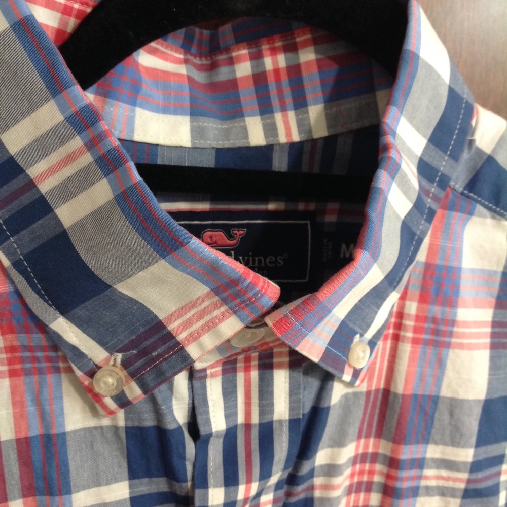 Vineyard Vines Short Sleeve Worn once